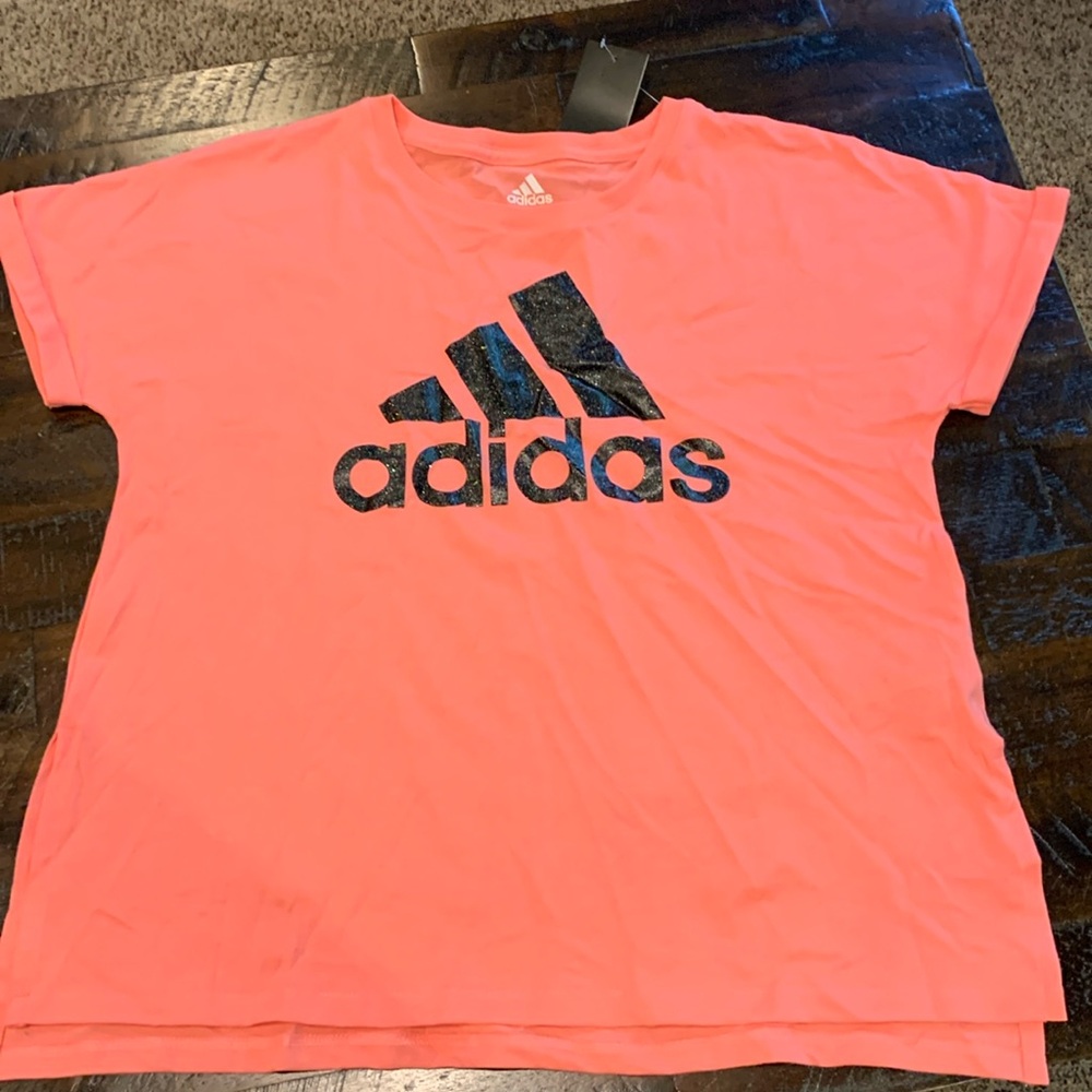 Big girl’s Adidas shirt